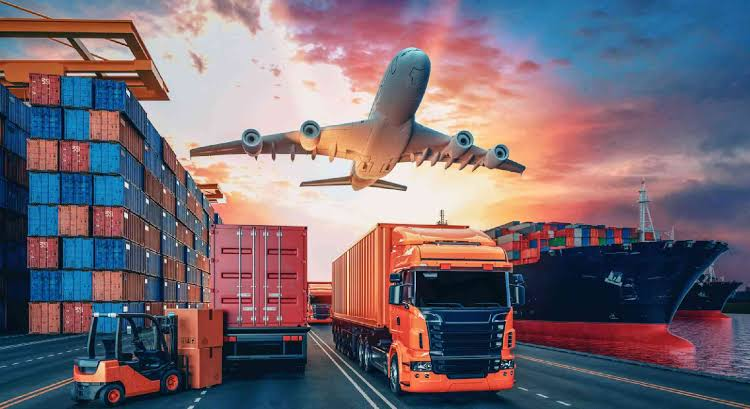 Mastering Global Logistics: How Modern Freight Solutions Bridge Chinese Suppliers with Worldwide Markets